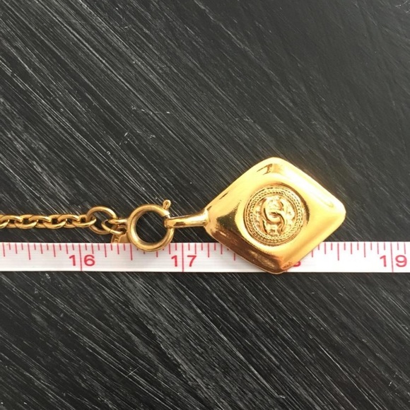 Chanel Necklace - Picture 15 of 16